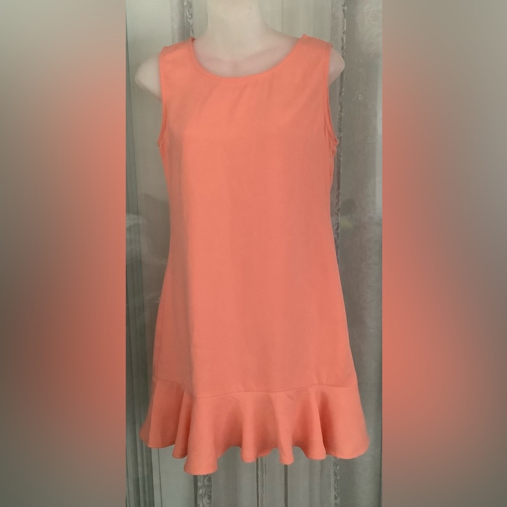 Hot & delicious dress with open cutout back